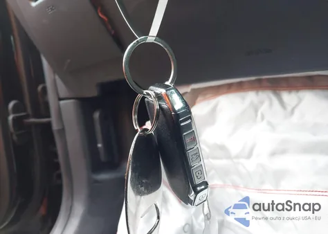 2022 Kia Telluride Ex z USA, uszkodzony, nr VIN 5XYP3DHC2NG259344